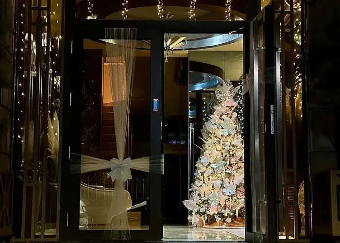 Hidden Bank: First Million Apartment *