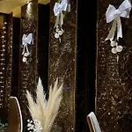 Hidden Bank: First Million Апартаменты