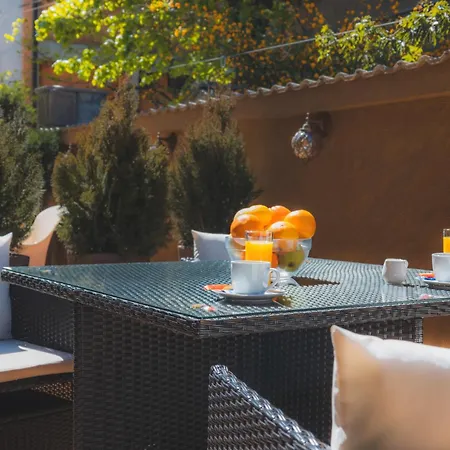 Hidden Bank: First Million شقة