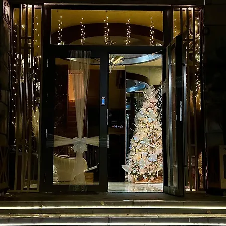 Hidden Bank: First Million Apartment *