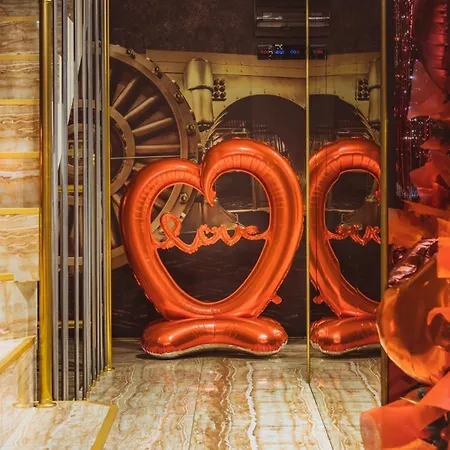 Apartment Hidden Bank: First Million *