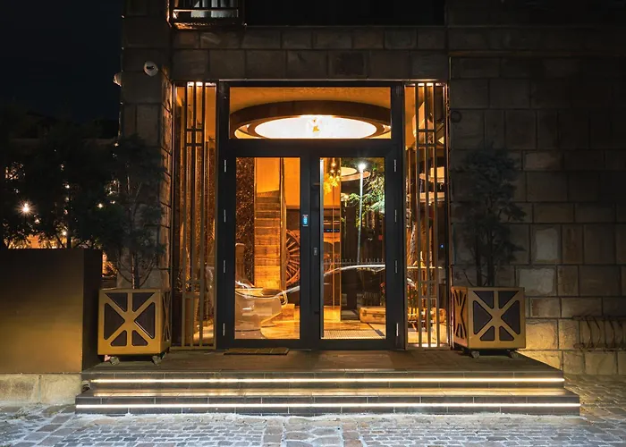 Hidden Bank: First Million Apartment *