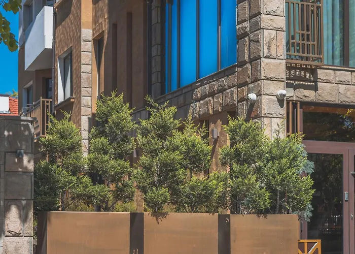 Hidden Bank: First Million Apartment *